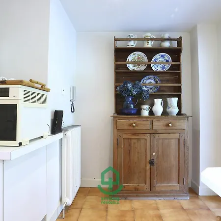 Marla By Smiling Hondarribia