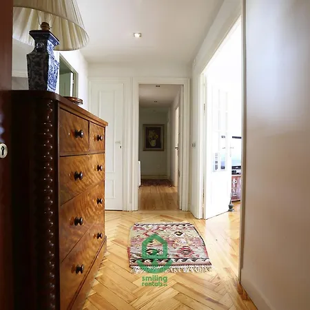 Apartment Marla By Smiling